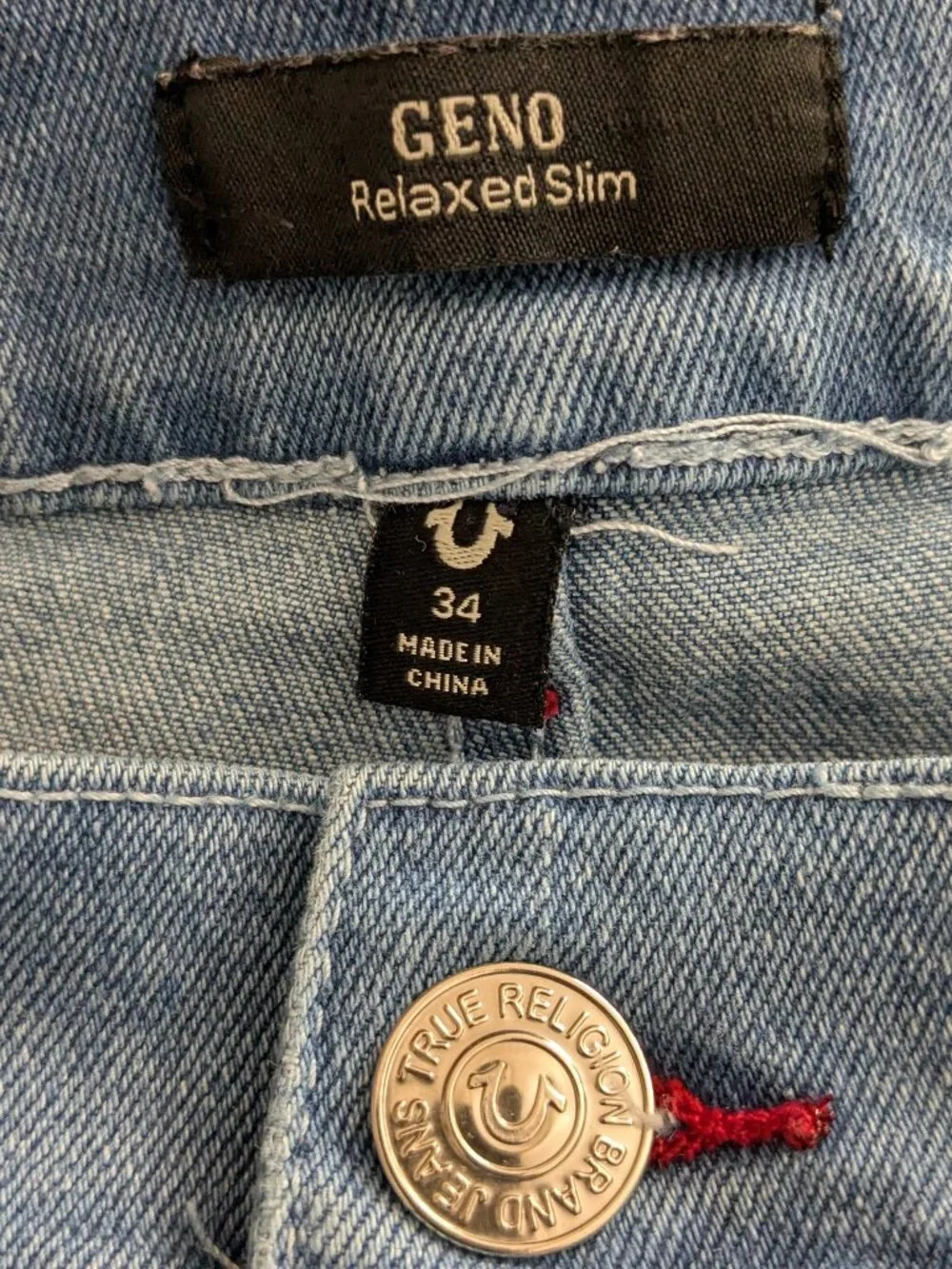 TRUE RELIGION Men's Jeans Size 34 Relaxed Straight Fit Blue .